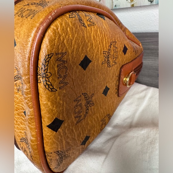 MCM Boston Bag - Picture 6 of 13